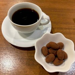 画像2: アーモンドしょくらあと150g袋入り 手提げ付き